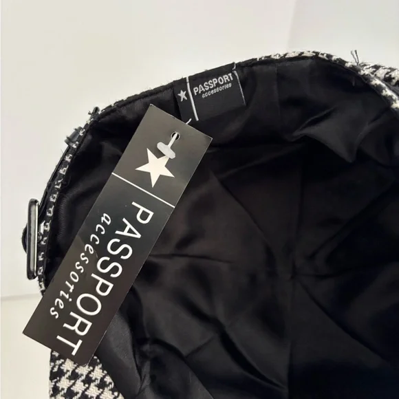 NWT Passport Accessories Black & White Houndstooth Newsboy Cap - Picture 5 of 5